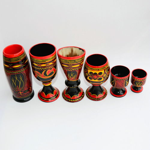 漆彩華章，彝韻留香 探秘大涼山西昌彝族漆繪實木酒杯